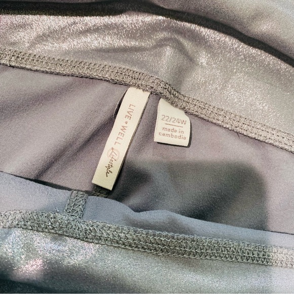 Cato Metallic Leggings 22/24W - Picture 5 of 6